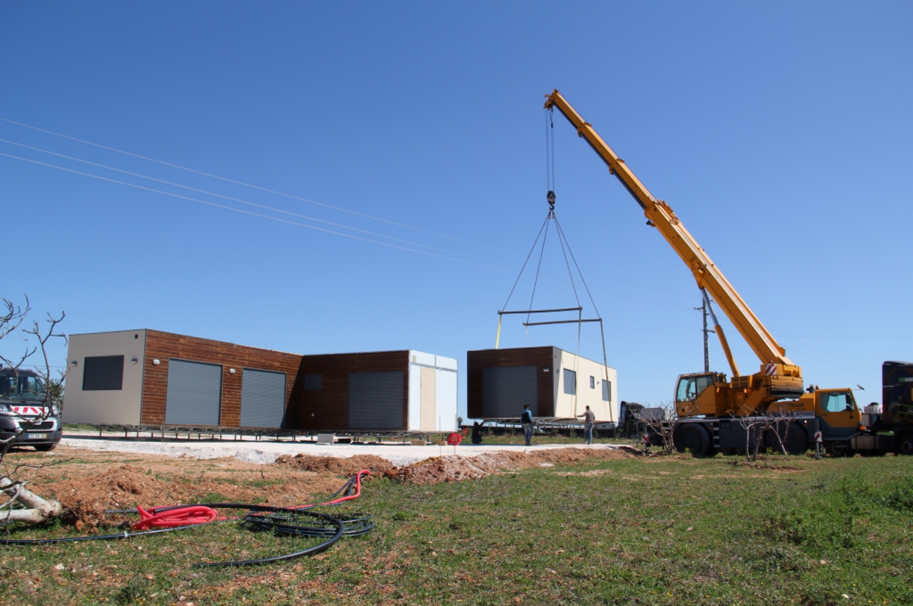 Casa a ser instalada no terreno